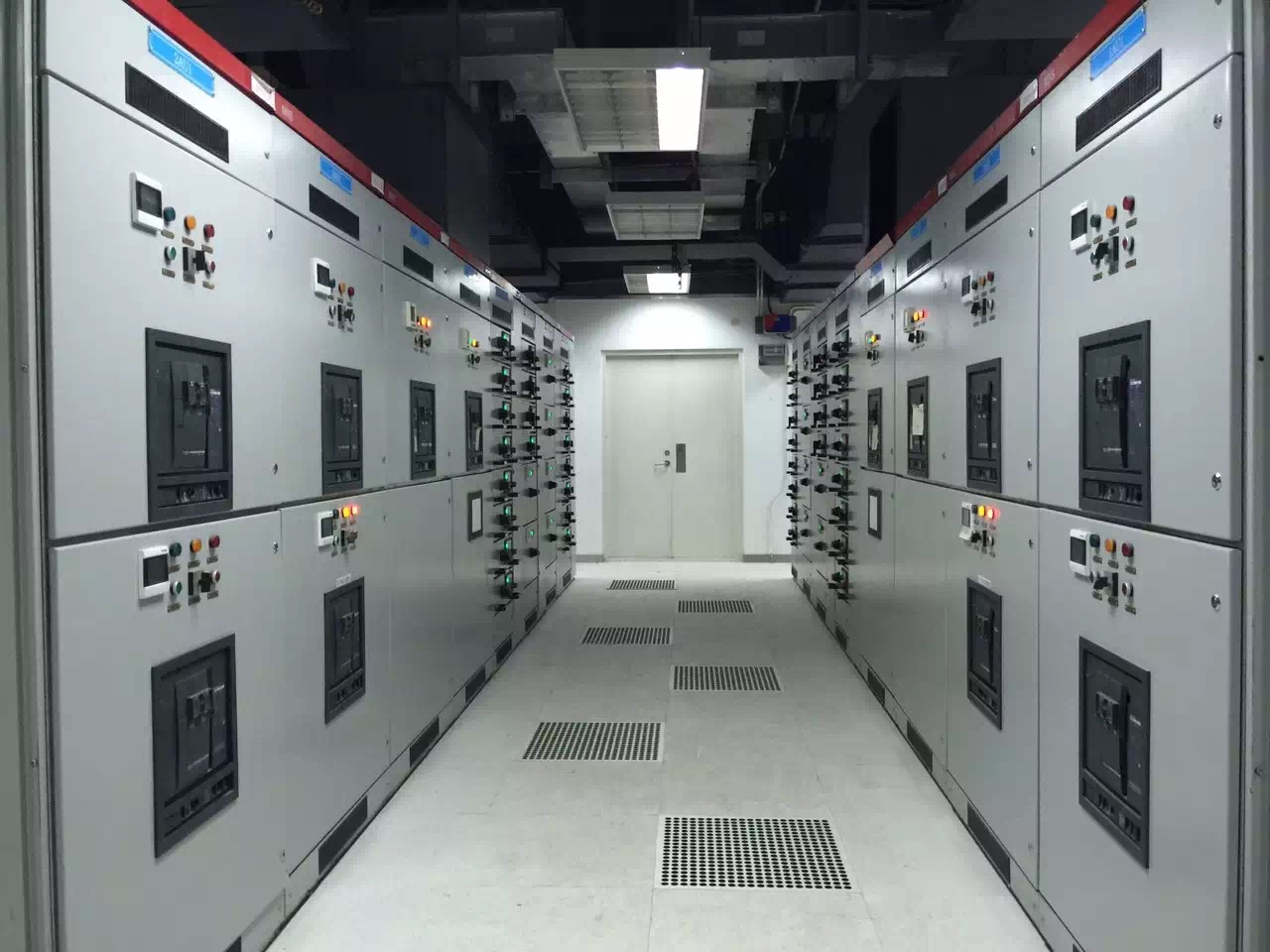 服务器托管,服务器租用,三里屯数据中心,高防服务器租用,服务器带宽租用